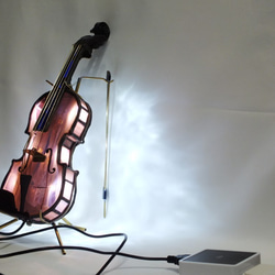 マホガニーのバイオリン；ステンドグラス　ＬＥＤを組み込んだ手作りランプ72　ver．3 4枚目の画像