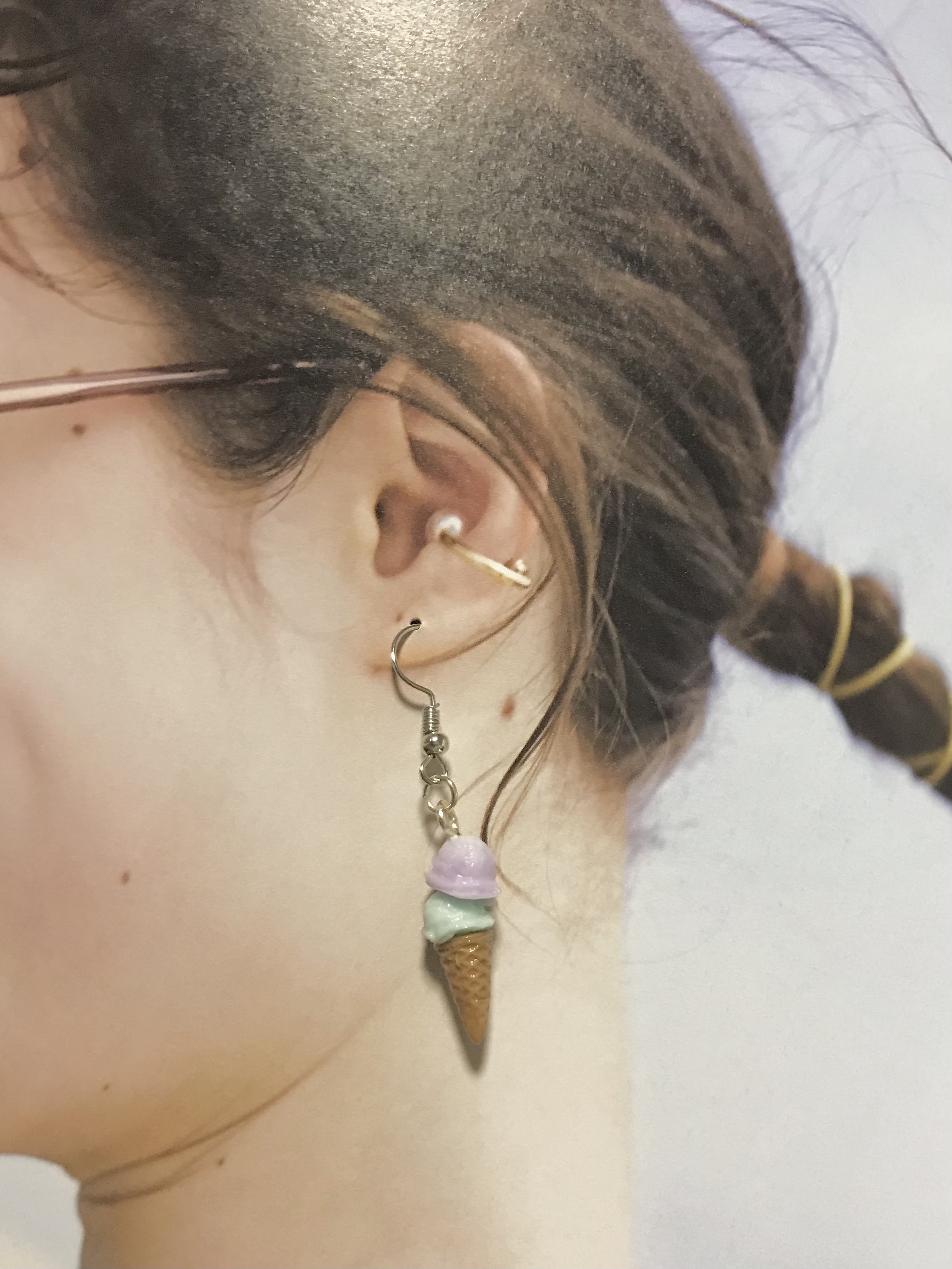 おいしそうなアイスクリームのピアス シングル×ダブル ゆめかわ色 樹脂