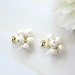 *1436* Simple bijou＊Cotton pearl earring／pierce（ホワイト） 2枚目の画像