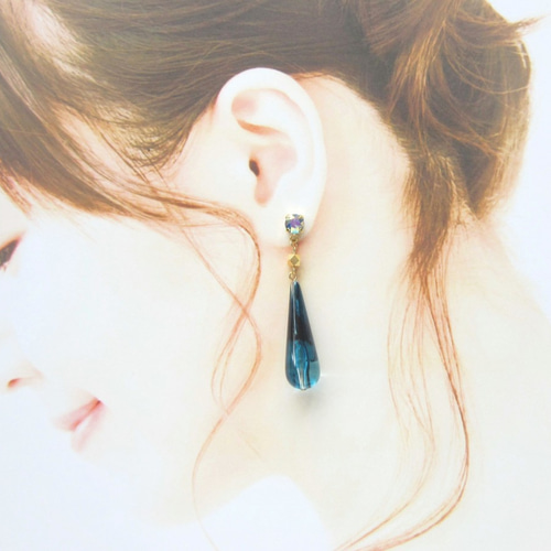 ハンドメイドピアス3013