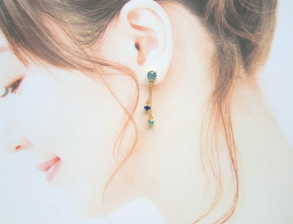 *3401*Triple bijou earring／pierce(ブルー) 5枚目の画像