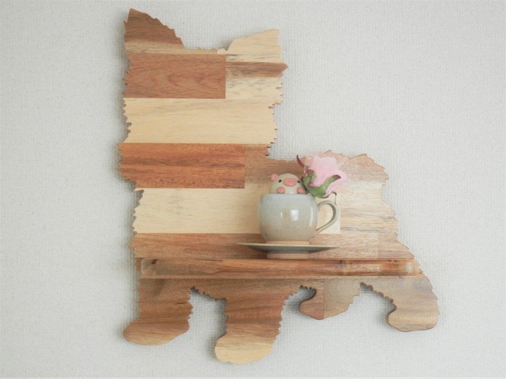 壁掛け飾り棚　ヨークシャーテリア（子犬）【木製】