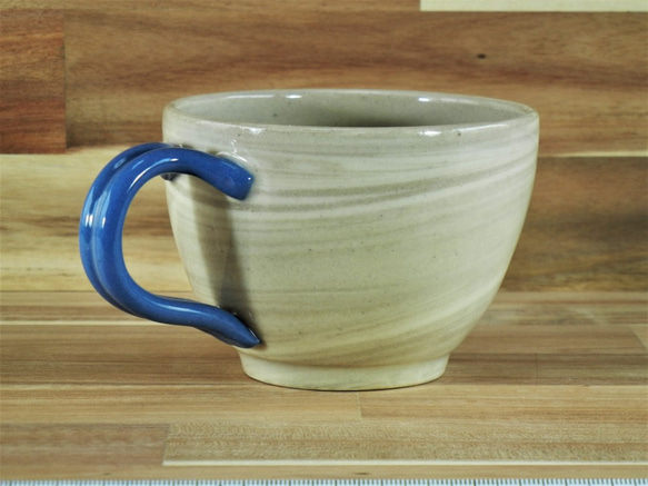 ◆マグカップ【練り込み】（把手（とって）ブルー）１（陶器）◆ 6枚目の画像