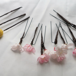 桜とビリーボタンのヘッドドレス 【受注生産4～5日】 2枚目の画像