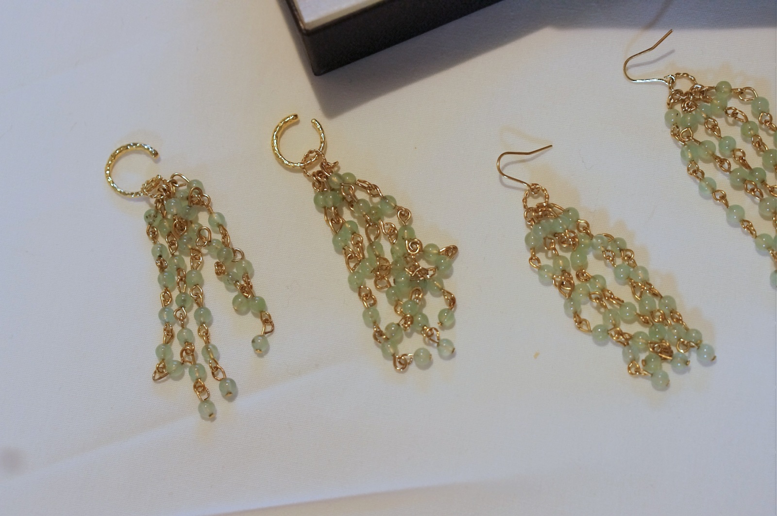 クリソプレーズタッセルピアス