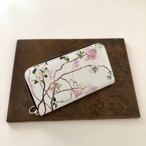 norienomoto 限定　即完売　押し花　財布　未使用　新品 受注生産】英国高級ナッパレザー 八重桜とメジロラウンドファスナー