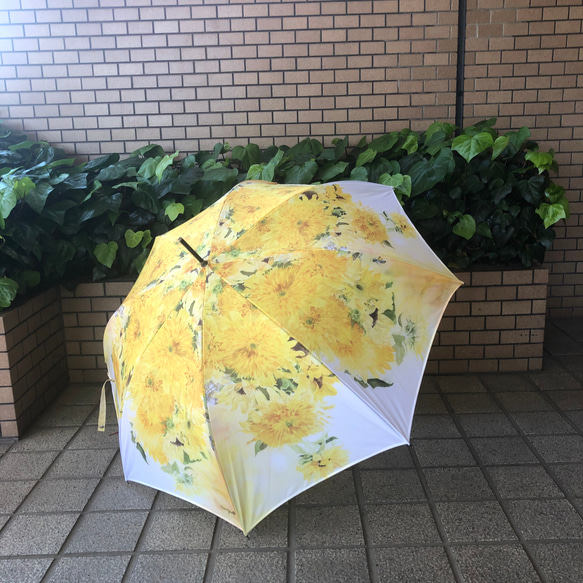 　雨に濡れない大きめサイズ  シティーオート　ひまわりと蜂の雨傘 3枚目の画像