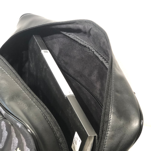 ASCOLI アスコリ ボストンバッグ イタリア製 レザー 黒 ユニセックス acs01083j-sk1.jpg?fitin=720:720
