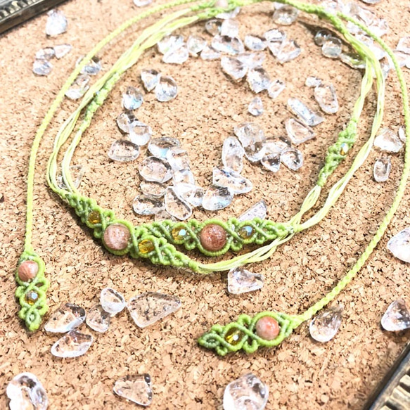 天然石のマクラメ編みネックレス【二連レース】グリーン系・サン