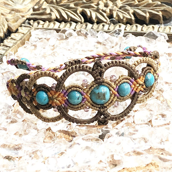 新色追加！天然石のマクラメ編みブレスレット【ゴシック調TypeⅡ】ブラウン系・ターコイズ 7,688円