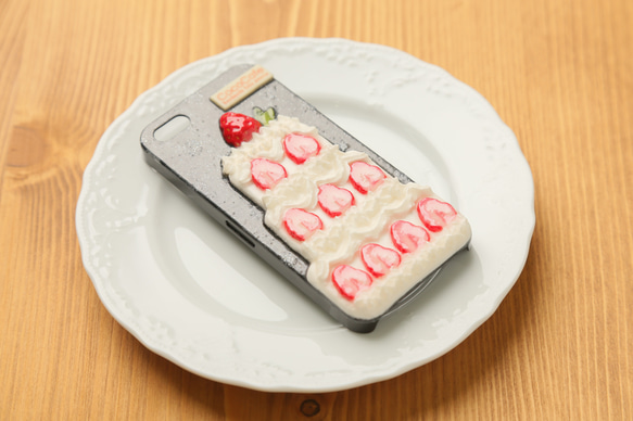 イチゴの３段ケーキ　iPhone5/5sケース 2枚目の画像