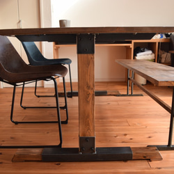 [男前インテリア] アイアン×パイン材のダイニングテーブル　ブルックリンスタイル　アイアン家具 2枚目の画像