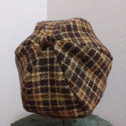 手紡ぎと手織りのベレー帽 4枚目の画像