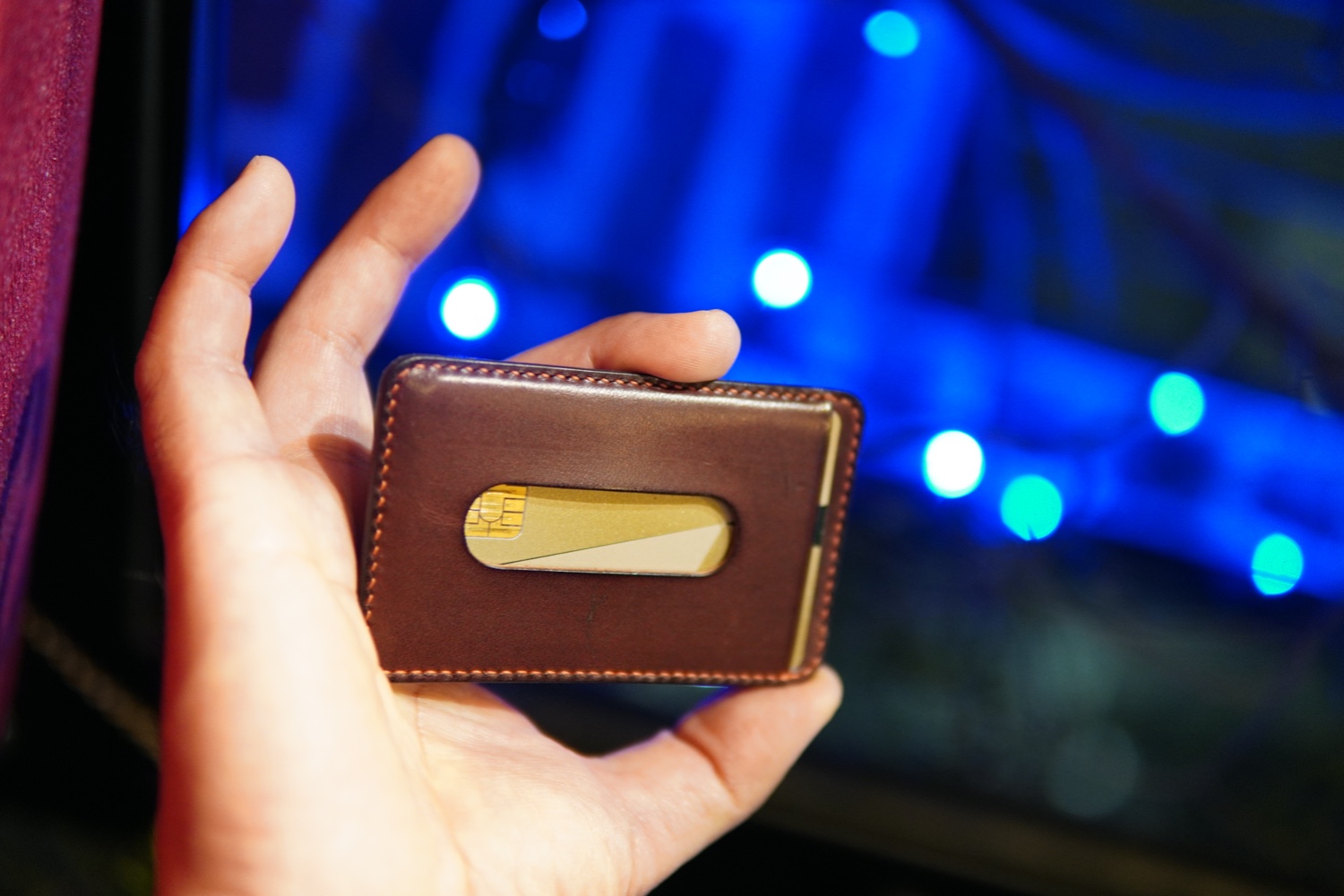 手縫い本革パスケース