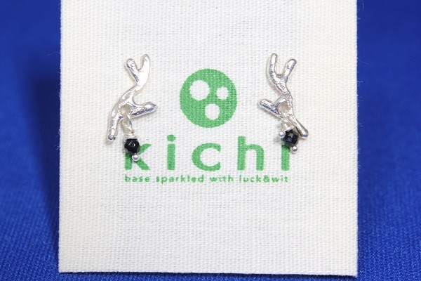 シルバーアクセサリー ピアス 【nemu】オニキス