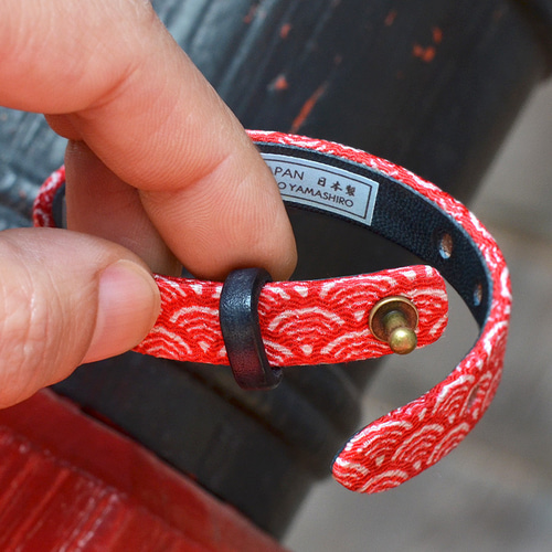 和風ブレスレット 青海波 赤 レザーブレスレット ブレスレット patuwa