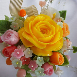石鹸のバラと蕾と花のアレンジメント～ソープカービング/石鹸彫刻 2枚目の画像