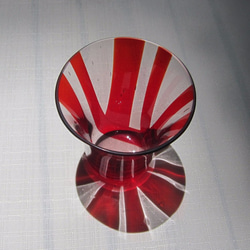 赤いストライプのグラス 3枚目の画像