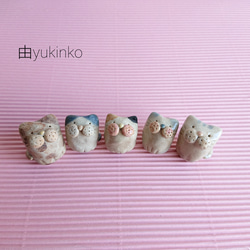 【SOLD】おすわりちびにゃんこ 1枚目の画像