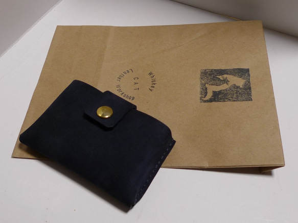 濃紺　ヌバックレザーの名刺・カードケース 5枚目の画像