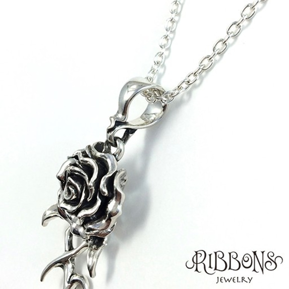 ☆人気・受注製作☆ Rose Stem Pendant【茎がゆらゆら/Silver925/シルバー】 2枚目の画像