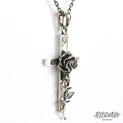 Single Rose Cross Pendant【クロス/薔薇/ゴシック/受注製作】 8枚目の画像