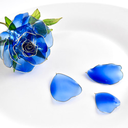 受注制作【グラスドーム】薔薇（ばら） -light blue- 1枚目の画像