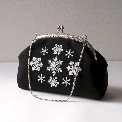 雪の結晶*ビーズ刺繍のがま口バッグ がま口 スノウバアド 通販 雪の結晶*ビーズ刺繍のがま口バッグ がま口 スノウバアド 通販