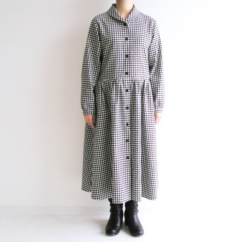 播州織コットン・ネル＊春を待つたっぷりギャザーのワンピース（白×黒  