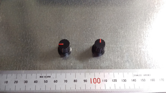 【マグネット】シンセツマミ型マグネット 黒×レッド Synth Knob Magnet SKM 3枚目の画像