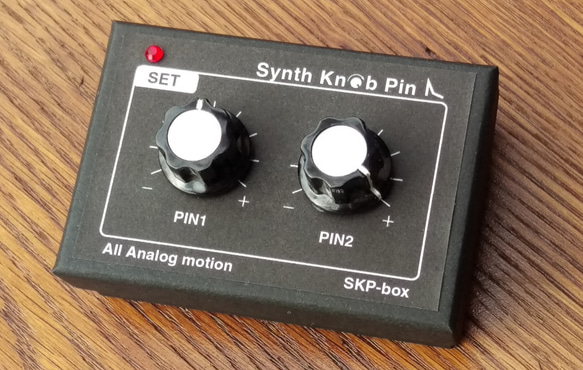 【ケース&プッシュピン】SKP-box Synth Knob Pin 1枚目の画像