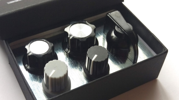 [磁鐵] SKM Monotone Assorted Set Synth Knob Magnet 第3張的照片