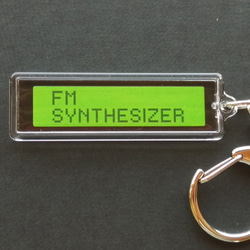 [鑰匙扣] 合成鑰匙扣 / 01: FM SYNTHESIZER 第3張的照片