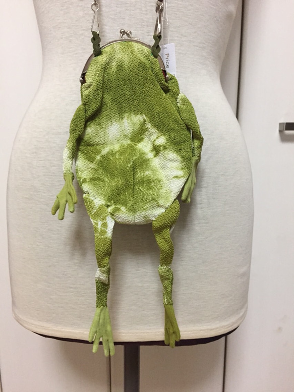 蛙のガマ口ポーチ 2枚目の画像