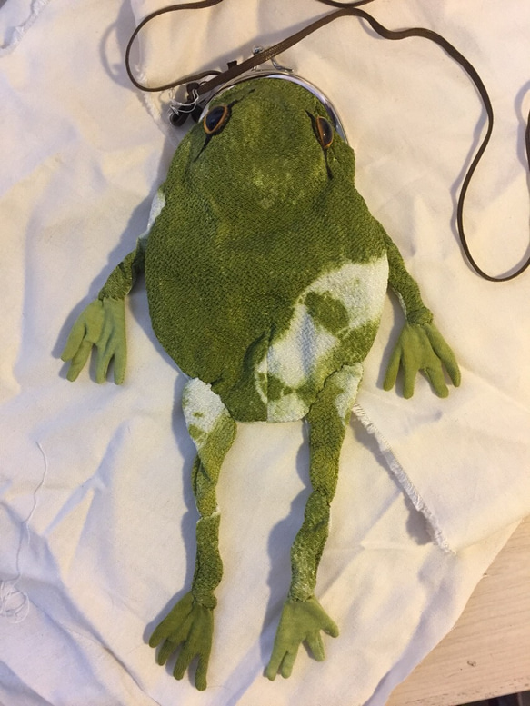蛙のガマ口ポーチ 3枚目の画像