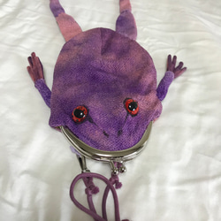 蛙のがま口ポーチ(紫) 3枚目の画像
