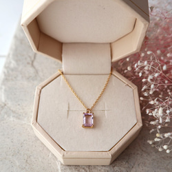 【14kgf】宝石質ピンクアメジストの一粒ネックレス(レクタングルカット)＊2月誕生石 2枚目の画像