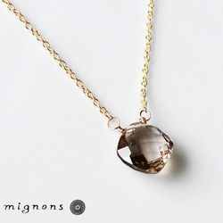 【14kgf】宝石質スモーキークォーツ一粒ネックレス（スクエアカット） 1枚目の画像