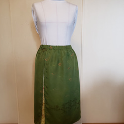 二種類の和服地から作った合わせスカート 3枚目の画像