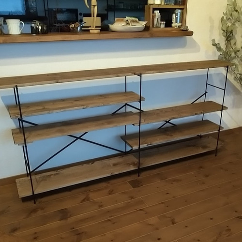 アイアン　棚 ラック オープンラック おしゃれ アイアンフレーム 本棚 木目調 収納棚