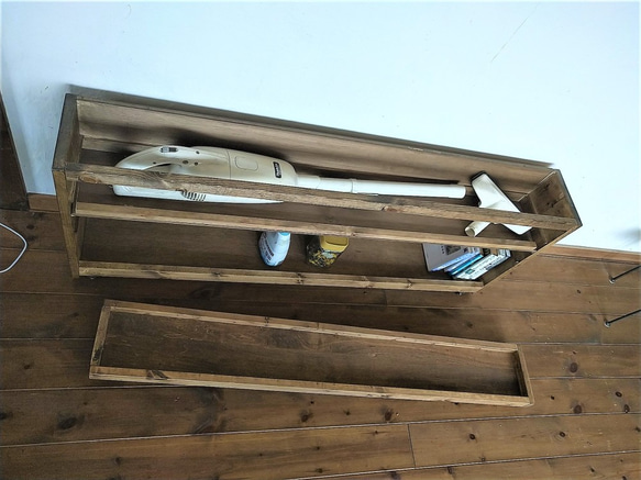 ソファ後ろの収納棚（キャスター付き）W120cm、受注生産品                                     ソファの後ろに、ちょっと物が置ける棚があると便利なので、作ってみましたソファ後ろ以外でも、奥行が浅 ZY1515542611(11500円)