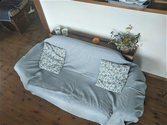 ソファ後ろの収納棚（キャスター付き）W120cm、受注生産品                                     ソファの後ろに、ちょっと物が置ける棚があると便利なので、作ってみましたソファ後ろ以外でも、奥行が浅 ZY1515542611(11500円)