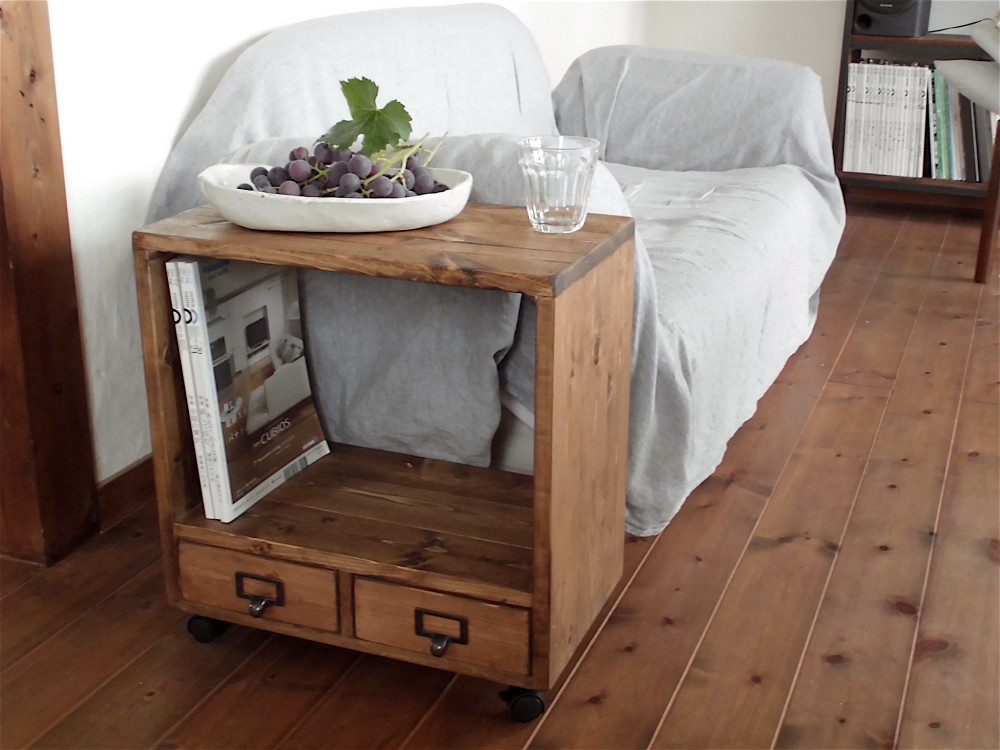 キャスター付きサイドテーブル 受注生産品 サイドテーブル