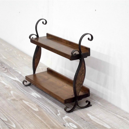 アンティーク風、曲げアイアンの飾り棚（2段） 棚・シェルフ・ラック