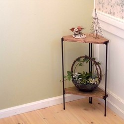 アイアンのコーナー棚（2段） 棚・シェルフ・ラック takuto 通販