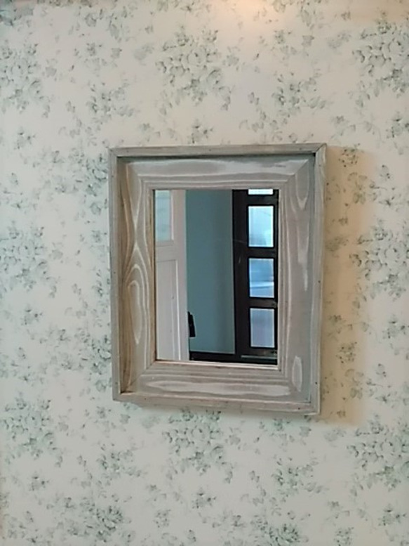 ローラアシュレイ  アンティーク調　スタンドミラー ローラアシュレイ アンティーク調 スタンドミラー ローラアシュレイ