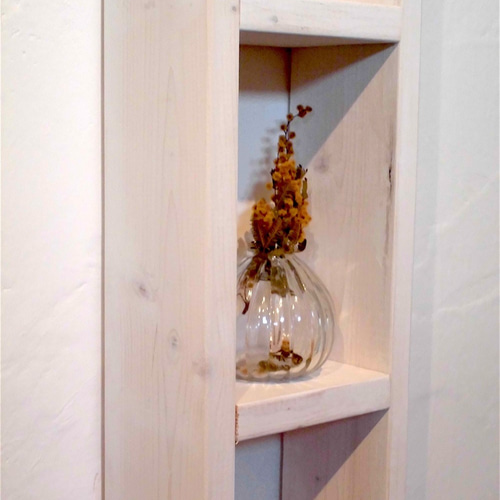 パイン材の柱棚（サイズ指定の隙間棚、幅21〜30cmバージョン）受注生産