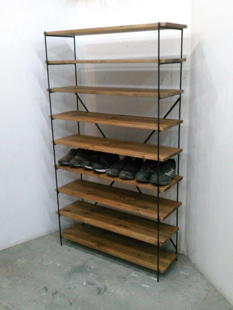 アイアン脚のシューズラック（4足９段、３６足用）