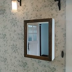 木製ミラーキャビネット（中サイズ）