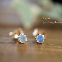 エチオピア産プレシャスオパール(3mm）6本爪スタッドピアス k14gf